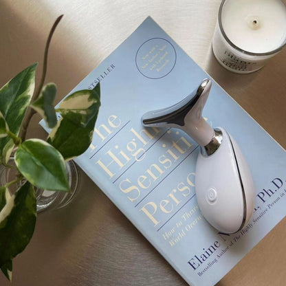 Micro-Glow | Skin Lift Device